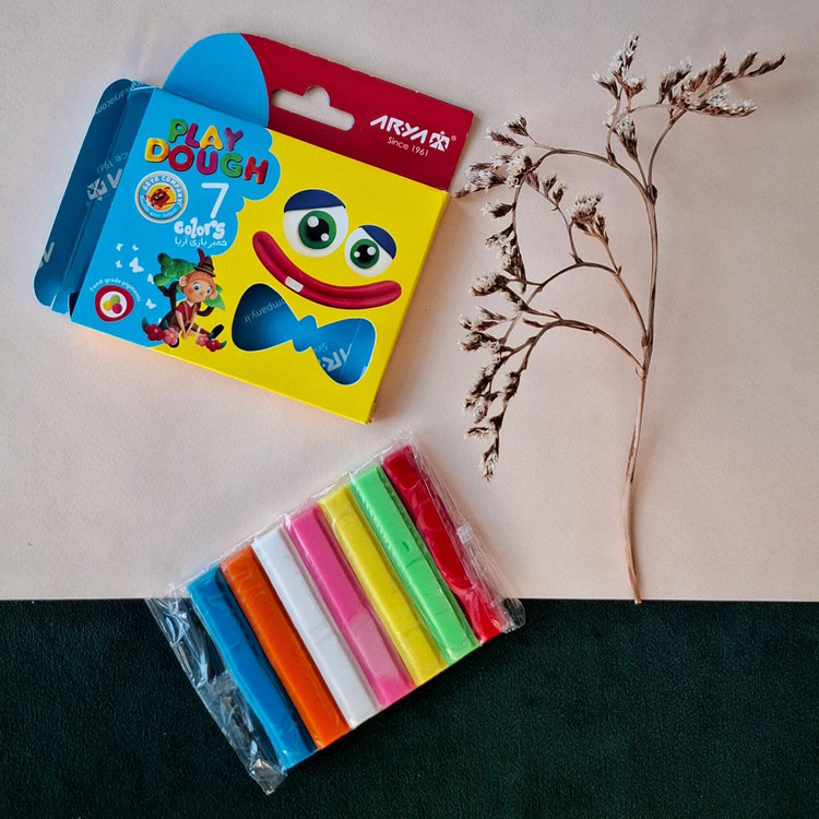خمیر بازی مقوایی 7 رنگ آریا-نوشت افزار اکباتان