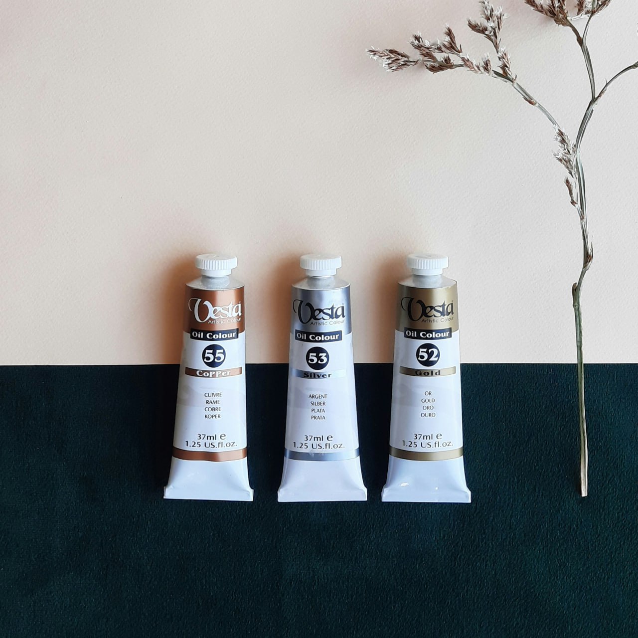 رنگ روغن وستا(37 میل)-نوشت افزار اکباتان